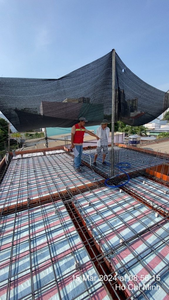 Công tác nghiệm thu sắt thép sàn lầu 1 cùng chủ đầu tư - xây dựng nhà 3 tầng