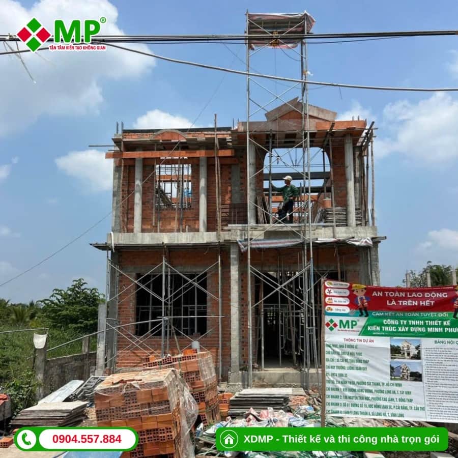 Nghiệm thu thép và đổ bê tông sàn mái (1)