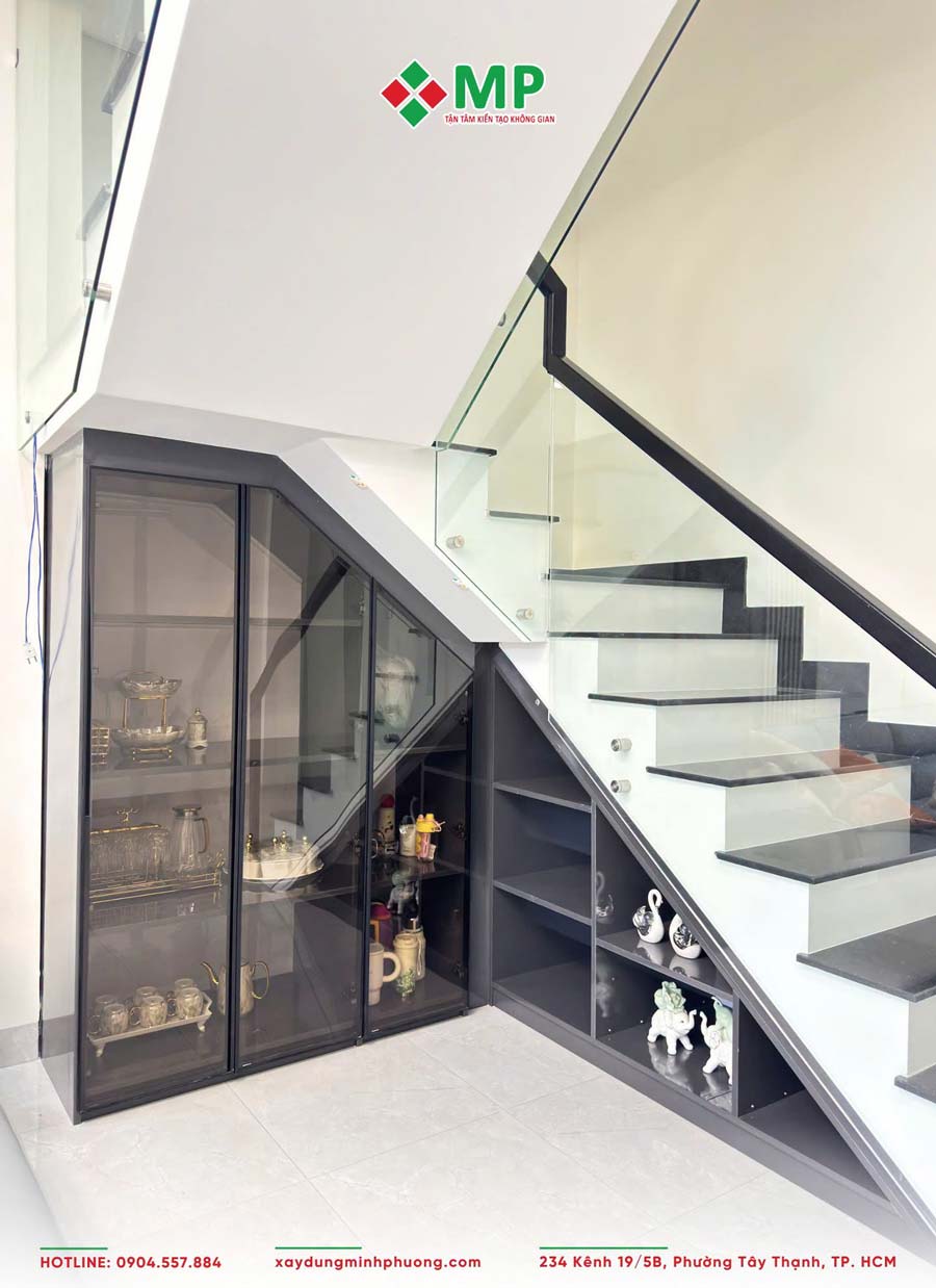 BÀN GIAO NHÀ PHỐ 3 TẦNG HIỆN ĐẠI 5X15M TIỀN GIANG - BG04 7 Khu vực cầu thang nhà phố 3 tầng hiện đại 5m x 15m