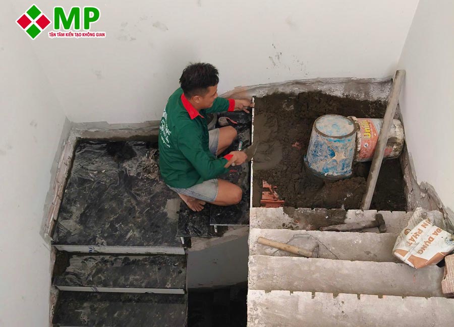 Giá lát đá hoa cương, gạch men