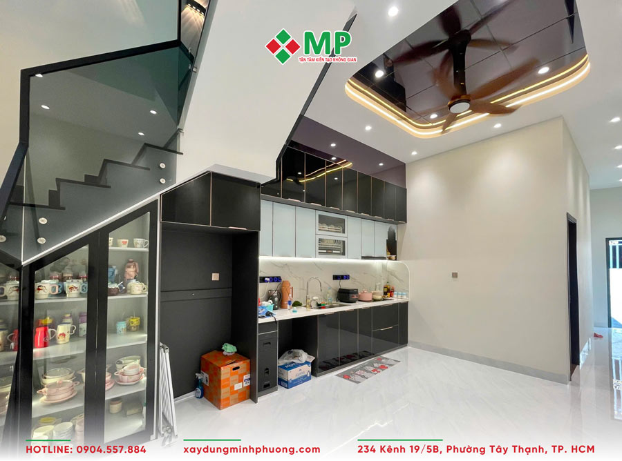 BÀN GIAO NHÀ PHỐ 3 TẦNG CẦN GIUỘC TÂY NINH HIỆN ĐẠI - BG1 10 Khu vực phòng bếp căn nhà
