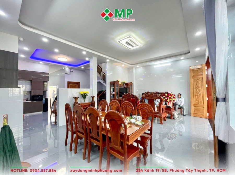 BÀN GIAO BIỆT THỰ 2 TẦNG TÂN CỔ ĐIỂN 8X17M ĐỒNG THÁP - BG09 6 Thiết kế không gian mở liên thông giữa khu vực phòng khách và bàn ăn rộng rãi.