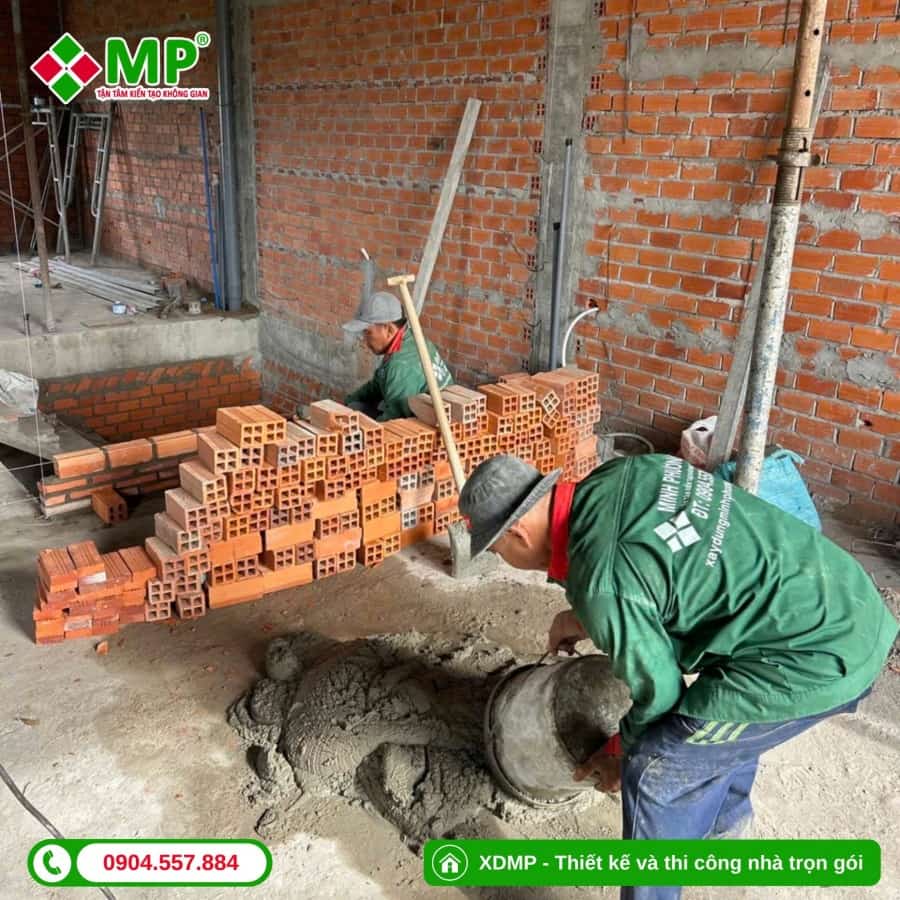 TIẾN ĐỘ BIỆT THỰ 2 TẦNG TÂN CỔ ĐIỂN TẠI TIỀN GIANG - TC06 20 Thi công xây tường lầu 1, xây cổng (3)