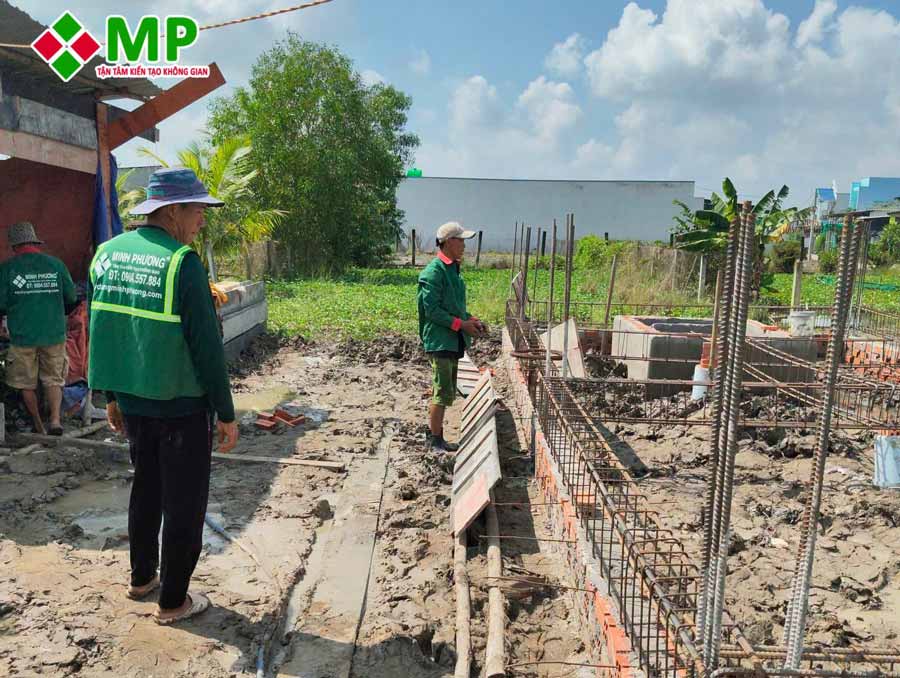 Chi Phí Xây Nhà 2 Tầng: Báo Giá & Kinh Nghiệm Cần Biết 13 Giám sát, theo dõi công trình thường xuyên